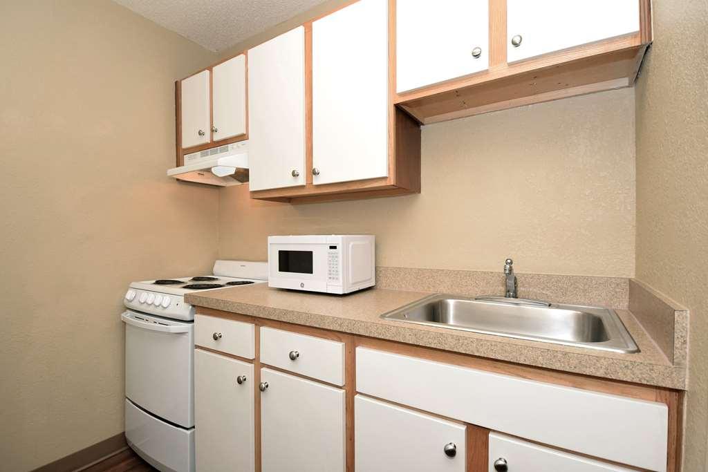 Extended Stay America Select Suites - Madison - Old Sauk Rd Phòng bức ảnh