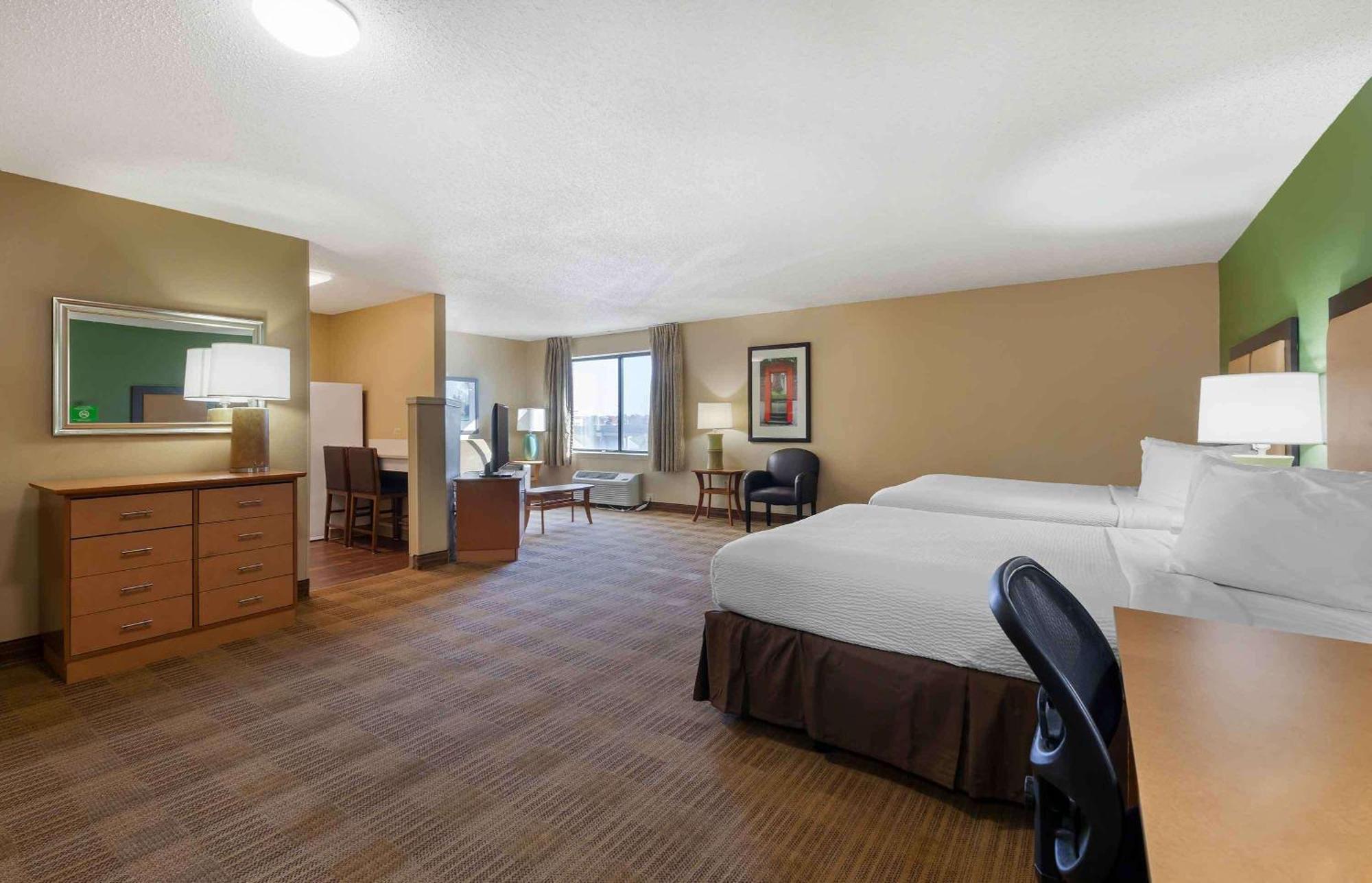 Extended Stay America Select Suites - Madison - Old Sauk Rd Ngoại thất bức ảnh