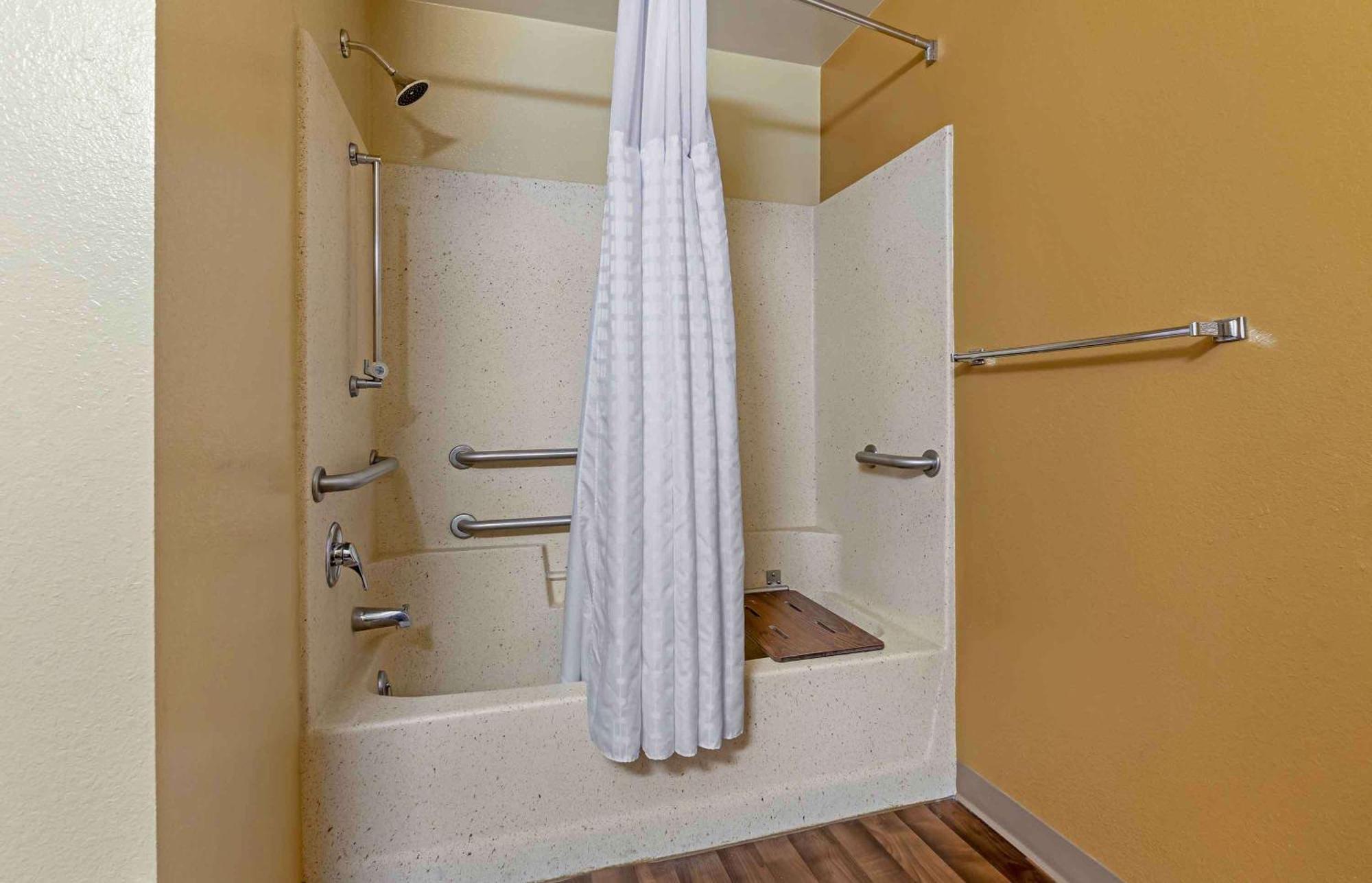 Extended Stay America Select Suites - Madison - Old Sauk Rd Ngoại thất bức ảnh