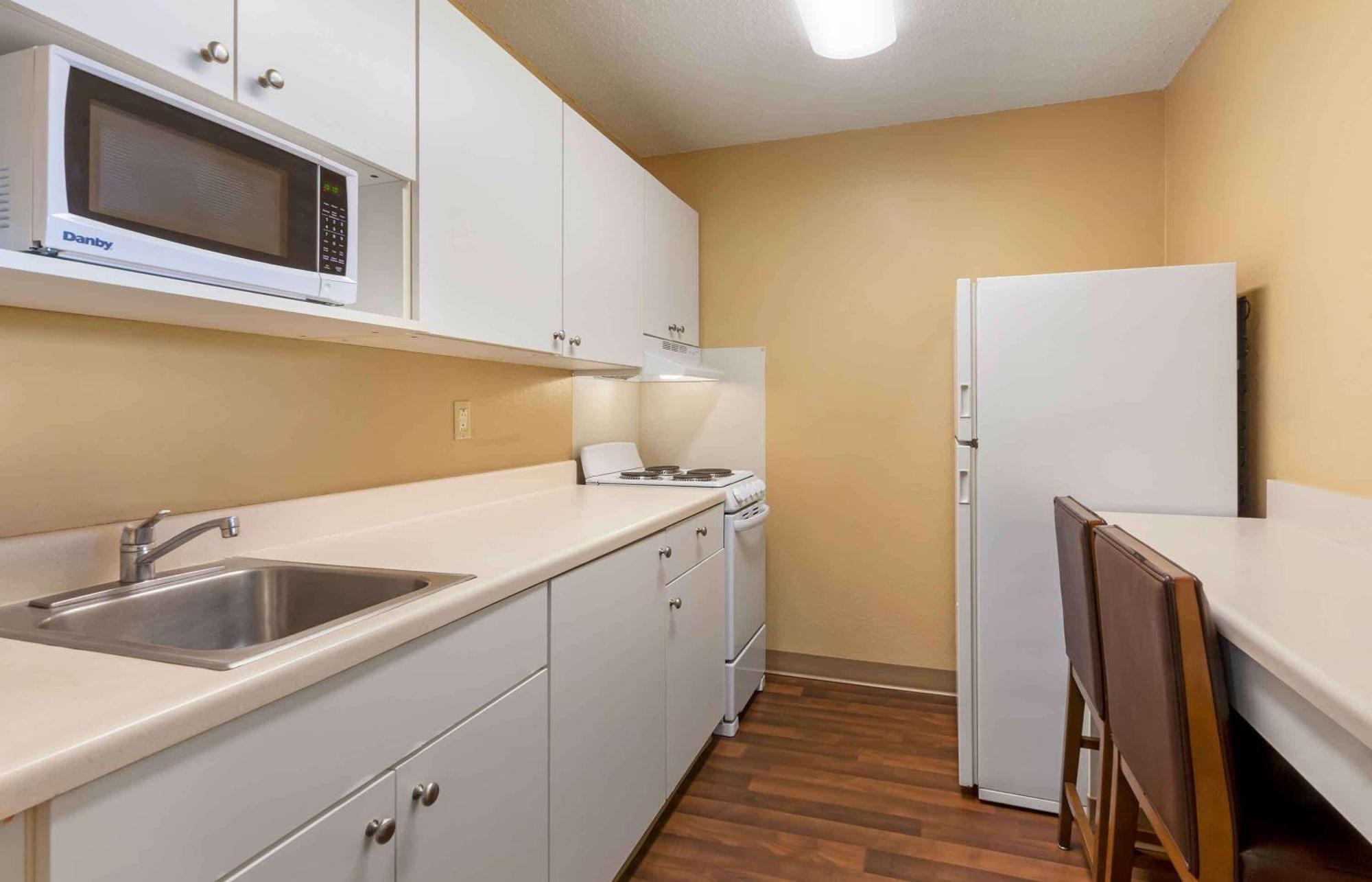 Extended Stay America Select Suites - Madison - Old Sauk Rd Ngoại thất bức ảnh