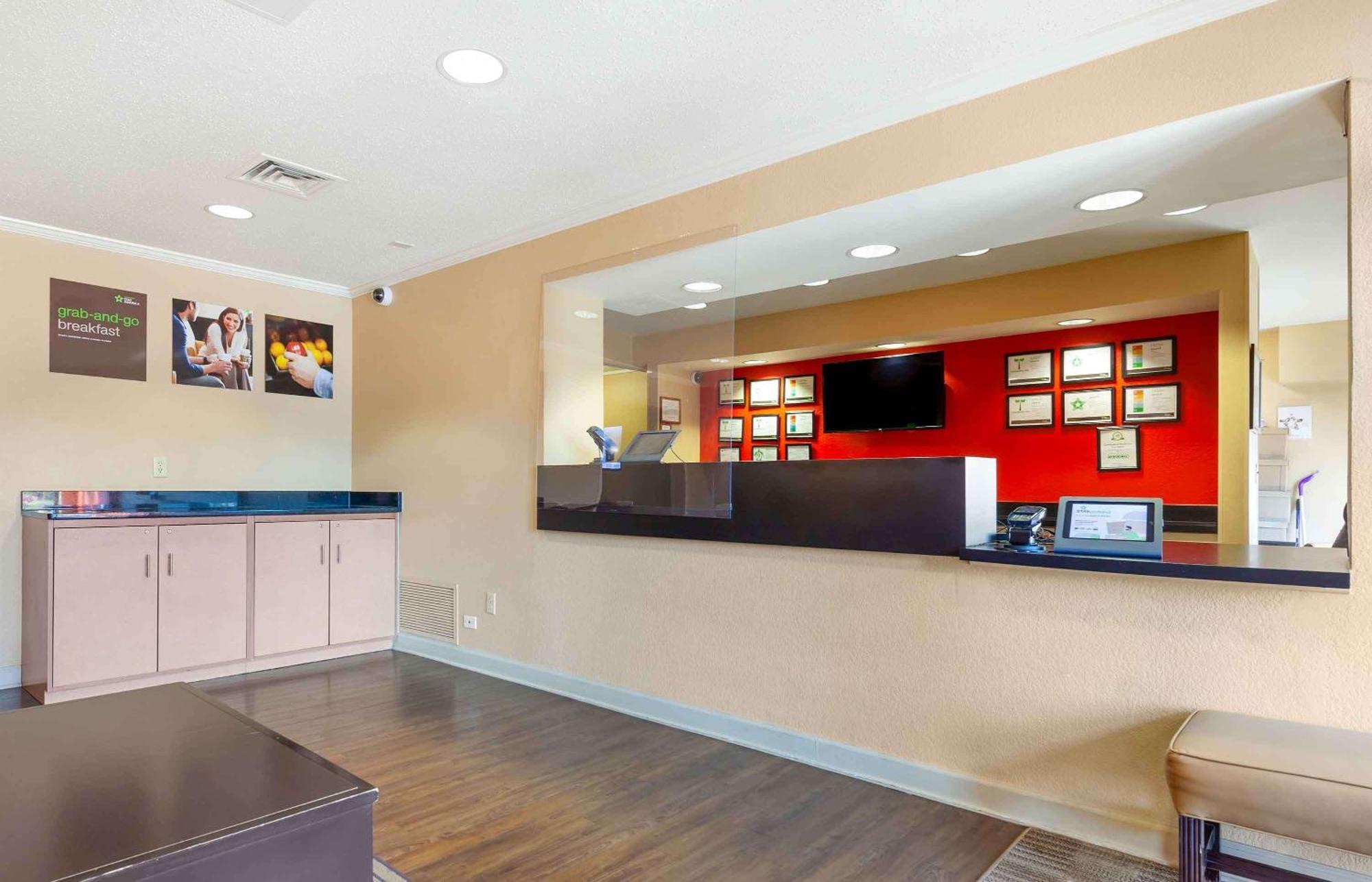 Extended Stay America Select Suites - Madison - Old Sauk Rd Ngoại thất bức ảnh