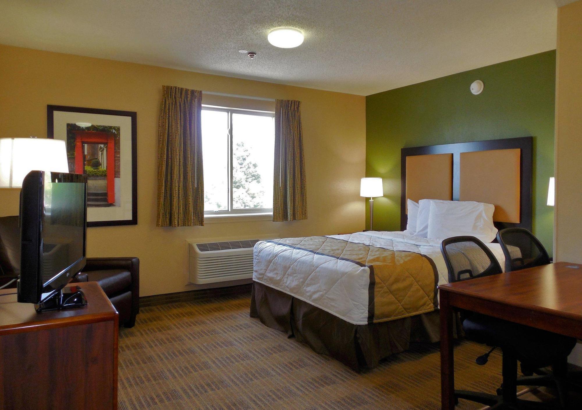 Extended Stay America Select Suites - Madison - Old Sauk Rd Ngoại thất bức ảnh